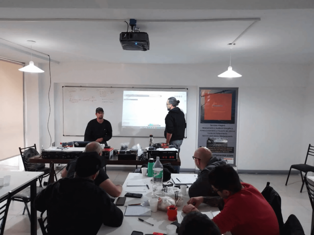 Instructores de Energia Solar Fotovoltaica